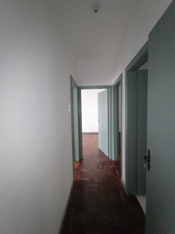 Apartamento para locacao no Centro em Curitiba com 133,4m² por R$ 2.400,00