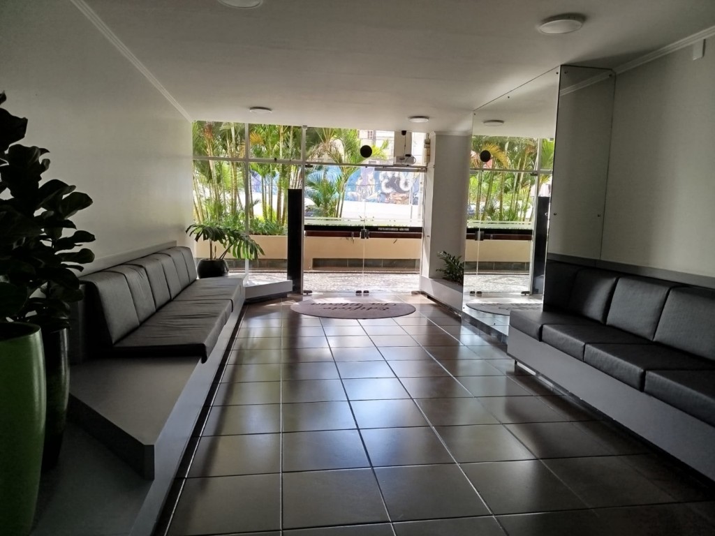 Apartamento para locacao no Centro em Curitiba com 55,77m² por R$ 1.740,00