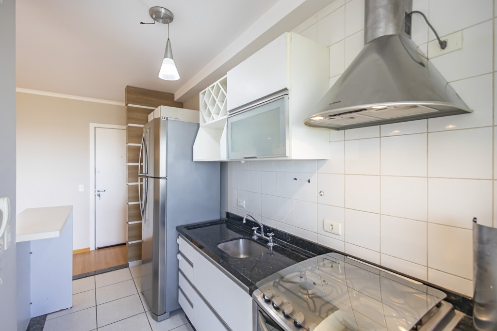 Apartamento para locacao no Ecoville em Curitiba com 97,75m² por R$ 4.320,00