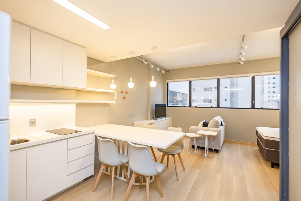 Apartamento para locacao no Batel em Curitiba com 63,1m² por R$ 3.000,00