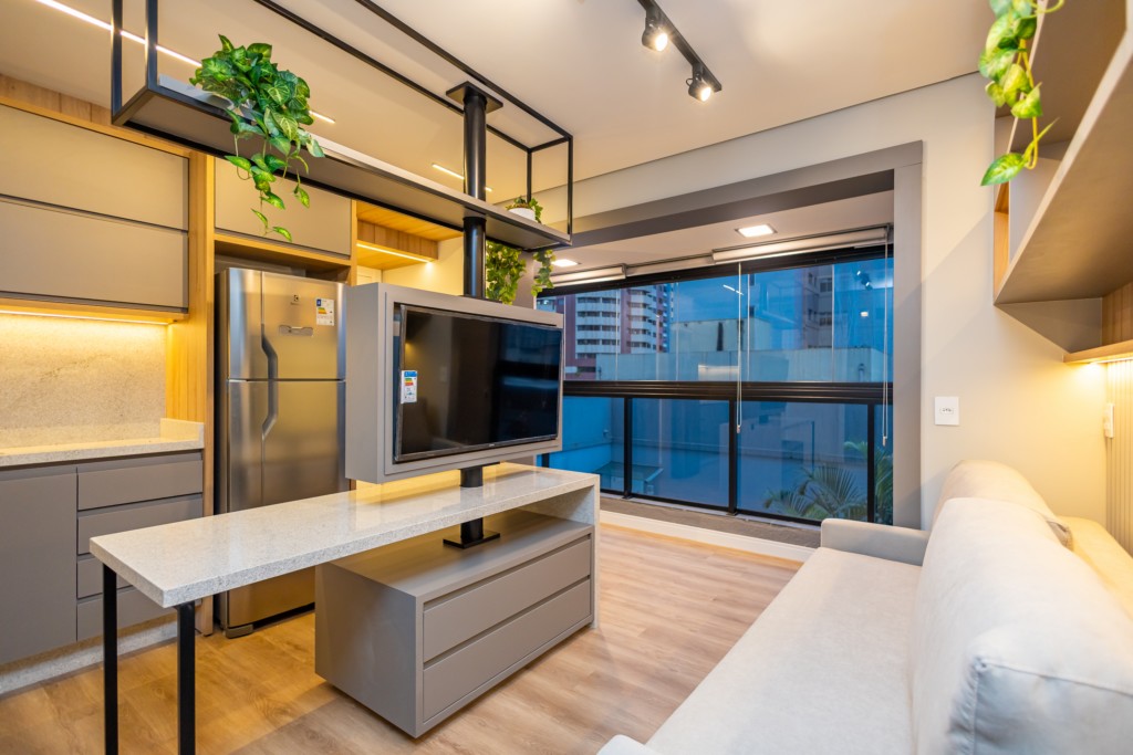 Apartamento para locacao no Bigorrilho em Curitiba com 56,31m² por R$ 3.960,00