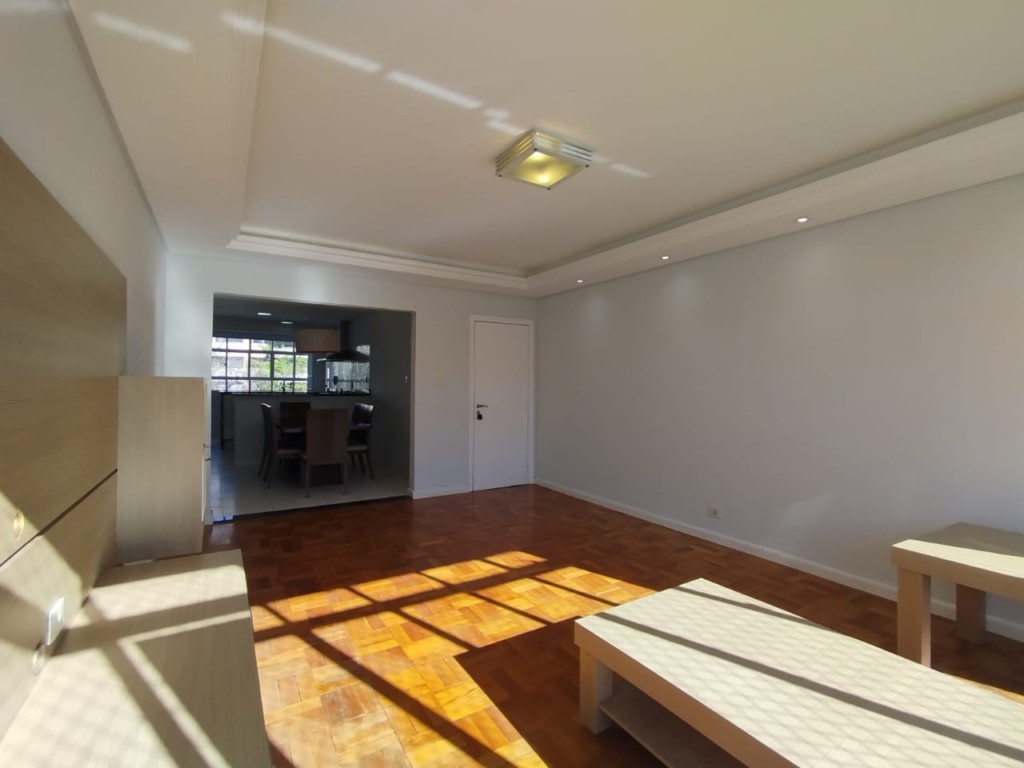 Apartamento para locacao no Bigorrilho em Curitiba com 151,81m² por R$ 4.320,00