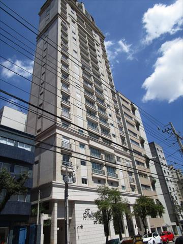 Apartamento para locacao no Centro em Curitiba com 170,99m² por R$ 5.040,00