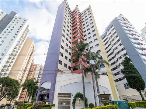 Apartamento para locacao no Cristo Rei em Curitiba com 158,75m² por R$ 3.240,00