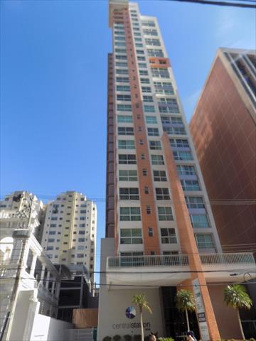 Apartamento para locacao no Centro em Curitiba com 73,33m² por R$ 2.520,00