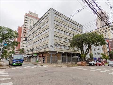 Apartamento para locacao no Centro em Curitiba com 153,11m² por R$ 4.200,00