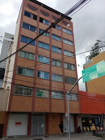 Apartamento para locacao no Centro em Curitiba com 64,26m² por R$ 1.800,00
