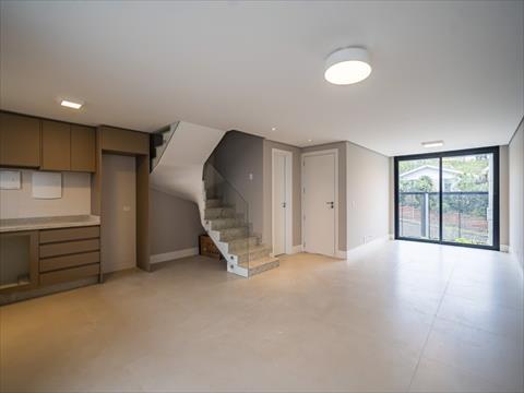 Sobrado para locacao no Guabirotuba em Curitiba com 167,84m² por R$ 6.600,00