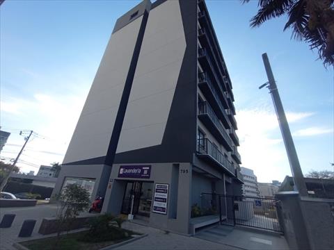 Apartamento para locacao no Cristo Rei em Curitiba com 61,52m² por R$ 2.760,00