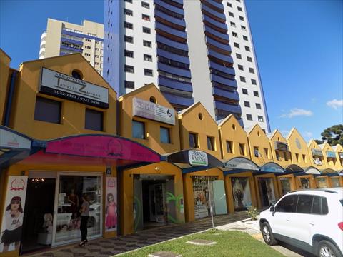 Conjunto Comercial / Sala para locacao no Ecoville em Curitiba com 40m² por R$ 1.800,00