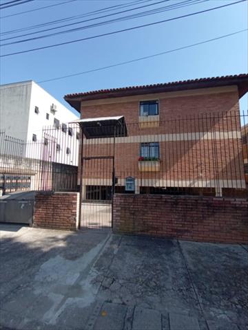 Apartamento para locacao no Bom Retiro em Curitiba com 74,9m² por R$ 1.800,00