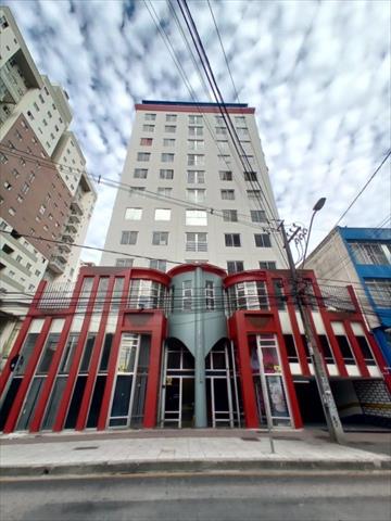 Conjunto Comercial / Sala para locacao no Centro em Curitiba com 40m² por R$ 828,00