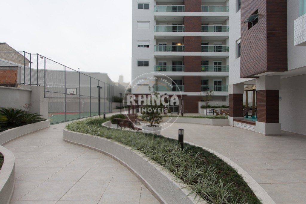Apartamento para locacao no Agua Verde em Curitiba com 85m² por R$ 4.375,00