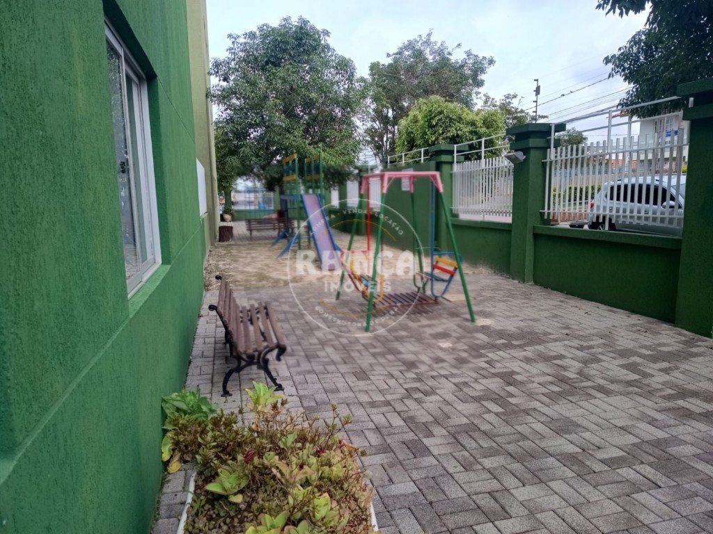 Apartamento para locacao no Capao Raso em Curitiba com 58m² por R$ 2.625,00