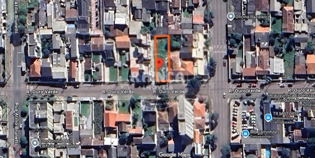 Terreno para venda no Capao Raso em Curitiba com 440m² por R$ 650.000,00