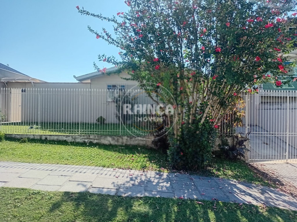 Residência Comercial para locacao no Capao Raso em Curitiba com 227m² por R$ 5.500,00