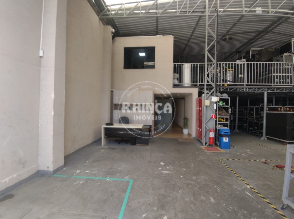 Barracão para venda no Centro em Pinhais com 591m² por R$ 2.780.000,00