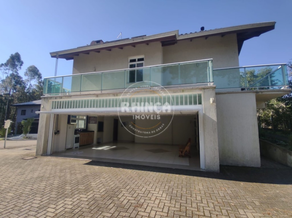 Residência para locacao no Ganchinho em Curitiba com 380m² por R$ 16.250,00