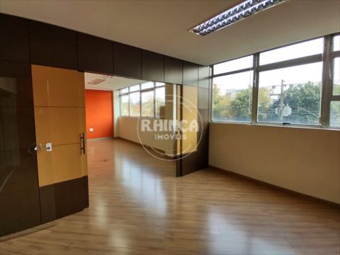 Sala no Cristo Rei em Curitiba Sala para venda no Cristo Rei em Curitiba com 218m² por R$ 1.100.000,00