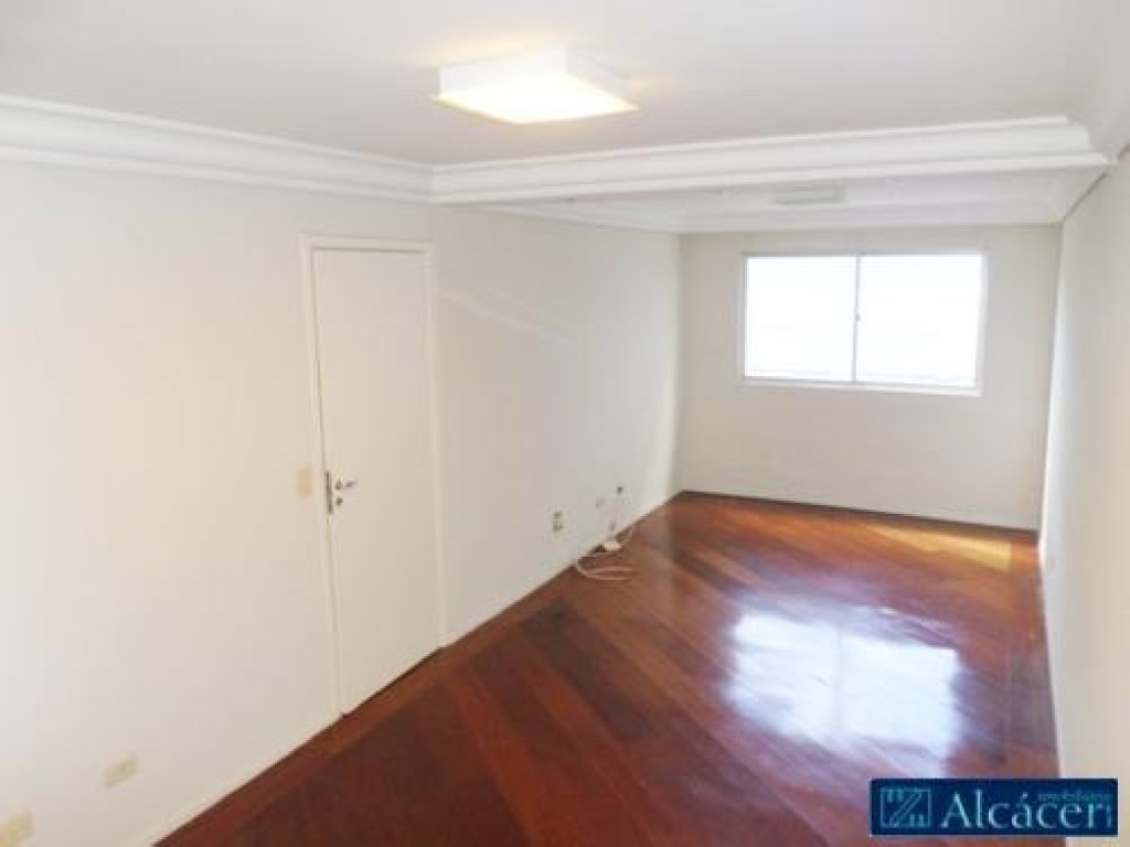 Apartamento para venda no Agua Verde em Curitiba com 120m² por R$ 350.000,00