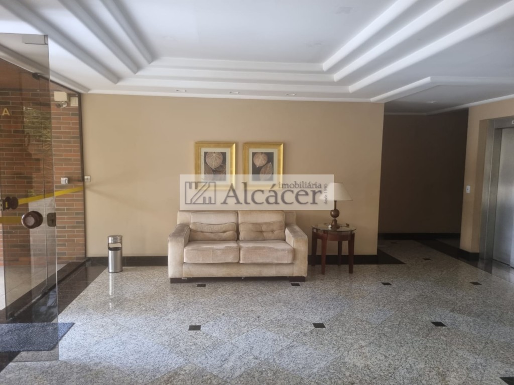 Apartamento para locacao no Alto da Gloria em Curitiba com 203m² por R$ 5.625,00