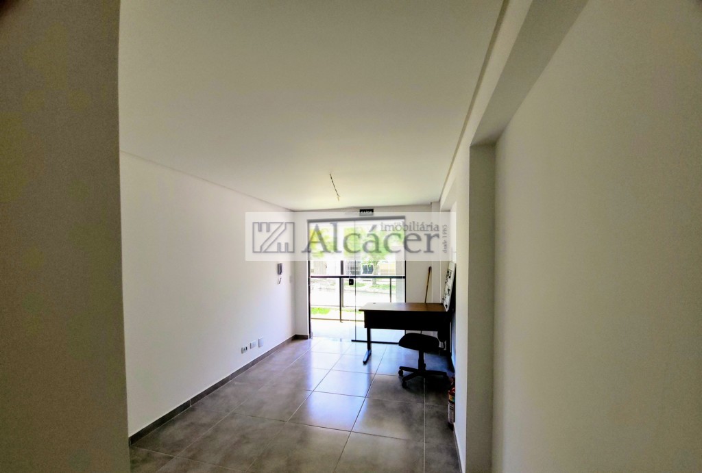 Cjto Comercial_sala para venda no Sao Francisco em Curitiba com 26,73m² por R$ 174.350,00