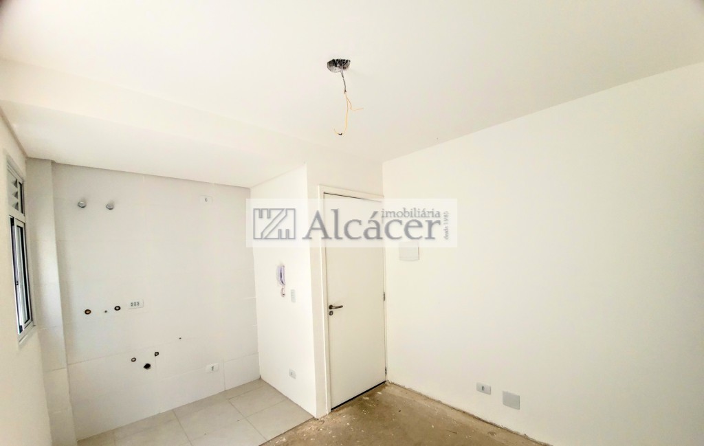 Apartamento para venda no Sao Francisco em Curitiba com 80m² por R$ 365.000,00