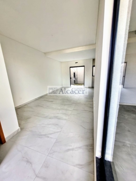 Casa Residencial para venda no Fanny em Curitiba com 170m² por R$ 990.000,00