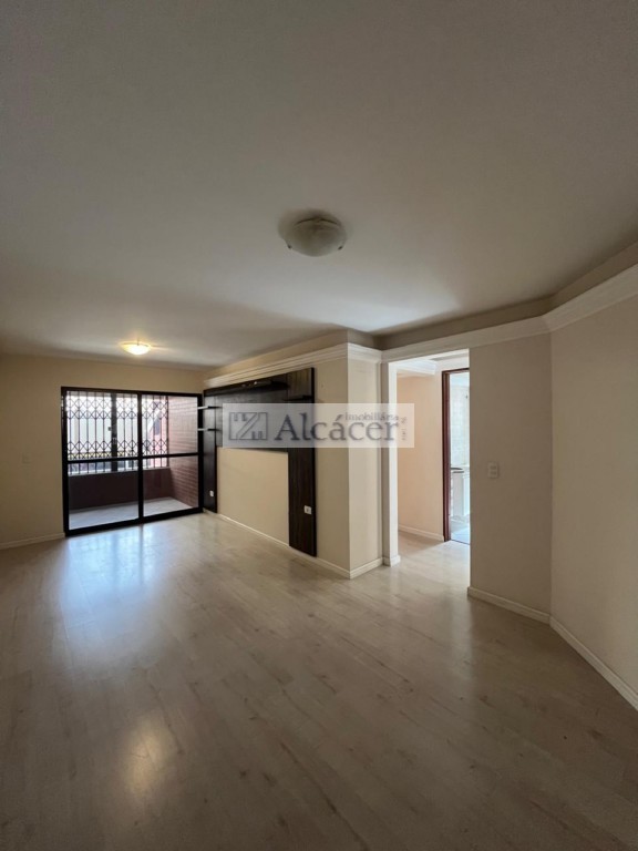 Apartamento para locacao no Bigorrilho em Curitiba com 207m² por R$ 4.750,00