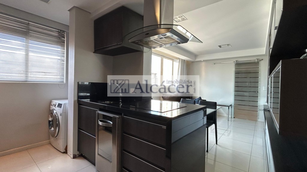 Apartamento para locacao no Centro em Curitiba com 89m² por R$ 4.375,00