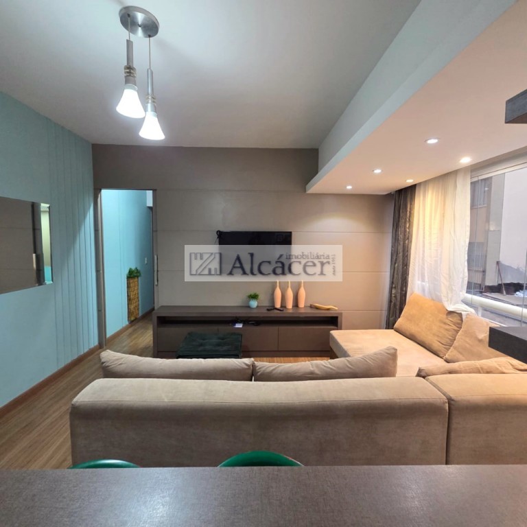Apartamento para locacao no Centro em Curitiba com 95,29m² por R$ 4.375,00