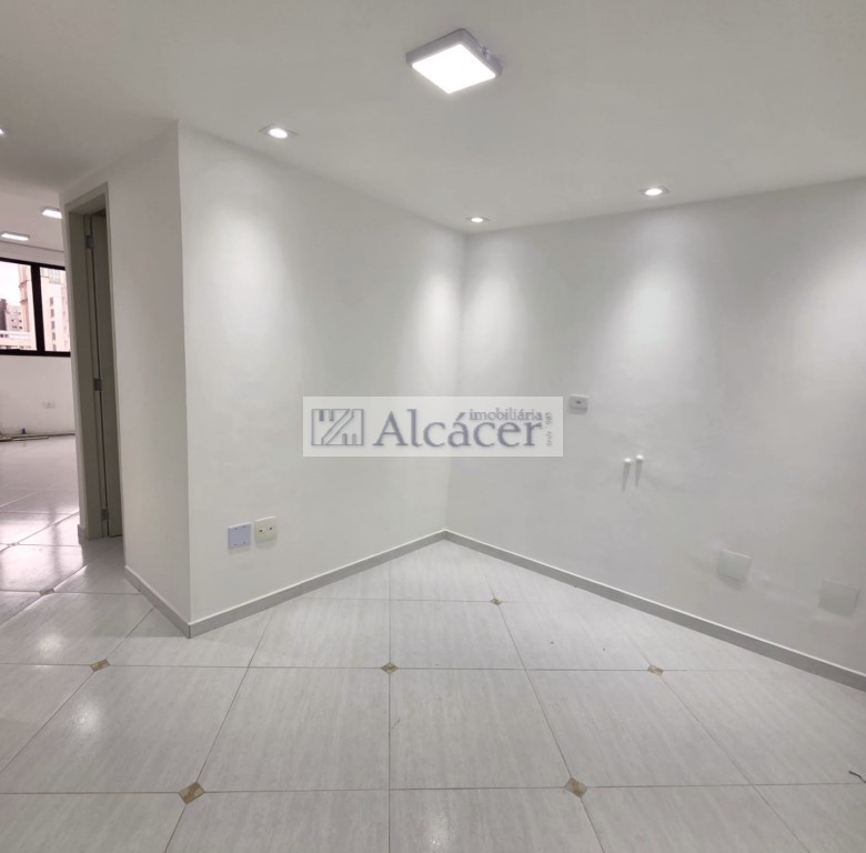 Cjto Comercial_sala para locacao no Batel em Curitiba com 40m² por R$ 1.562,50