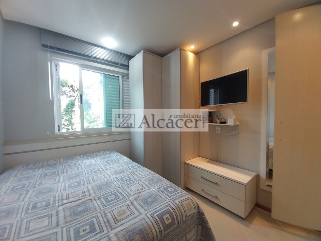 Apartamento para locacao no Alto da Gloria em Curitiba com 161,7m² por R$ 8.750,00