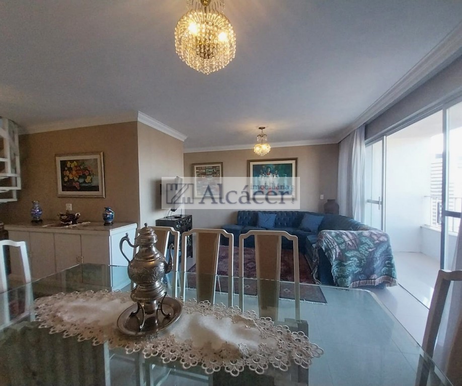 Cobertura para venda no Centro Civico em Curitiba com 463m² por R$ 2.650.000,00