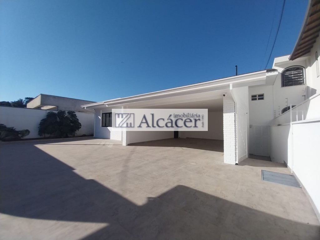 Casa Residencial para locacao no Vista Alegre em Curitiba com 393m² por R$ 12.500,00