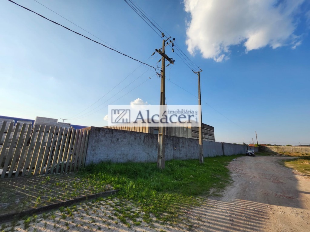 Barracão_galpão para locacao no Ipe em Sao Jose dos Pinhais com 2.200m² por R$ 25.000,00