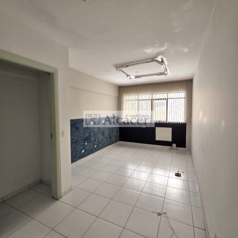 Cjto Comercial_sala para venda no Bigorrilho em Curitiba com 33m² por R$ 250.000,00