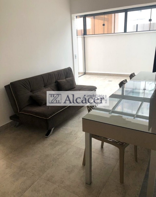 Apartamento para locacao no Juveve em Curitiba com 60m² por R$ 4.375,00