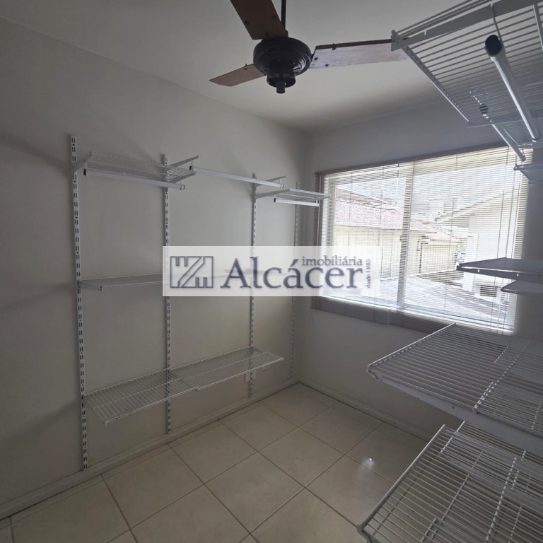 Casa à venda em Santo Inacio, Curitiba — Kondor Imóveis: Imobiliária em Curitiba | Uma imobiliária pra você