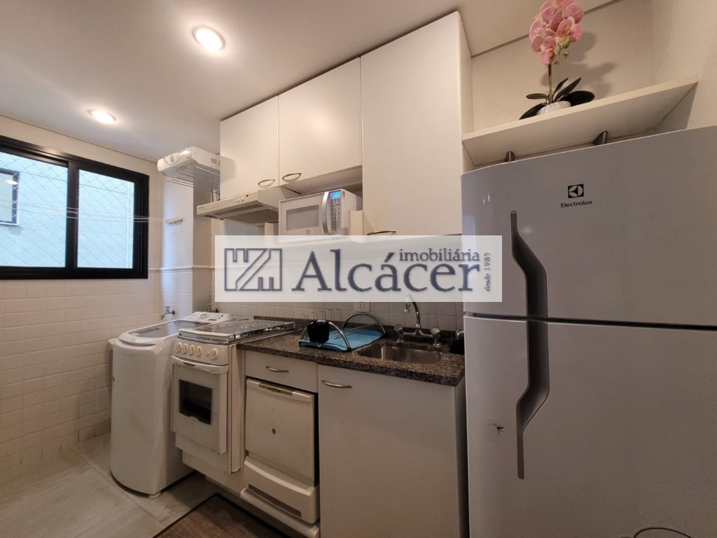 Apartamento para locacao no Bigorrilho em Curitiba com 82m² por R$ 2.937,50