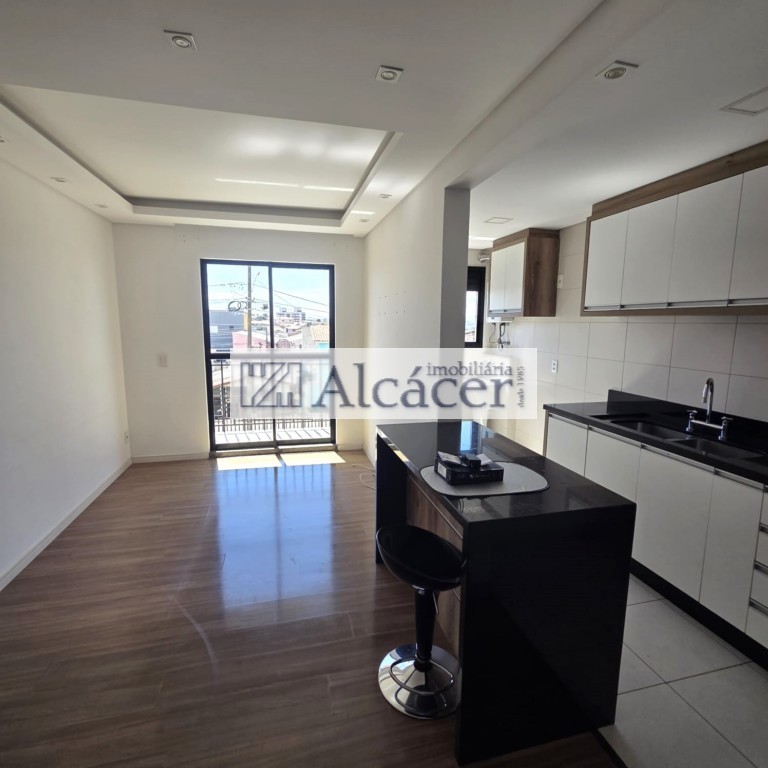 Apartamento para locacao no Cajuru em Curitiba com 115,67m² por R$ 3.750,00