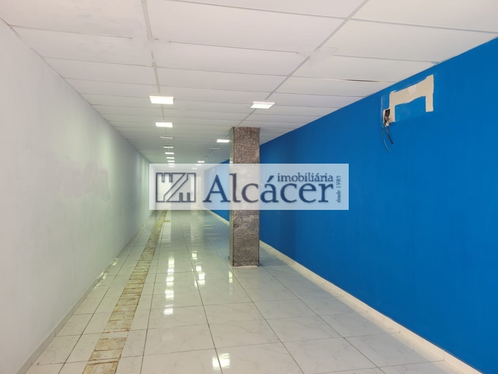 Loja para locacao no Centro em Curitiba com 700m² por R$ 31.250,00