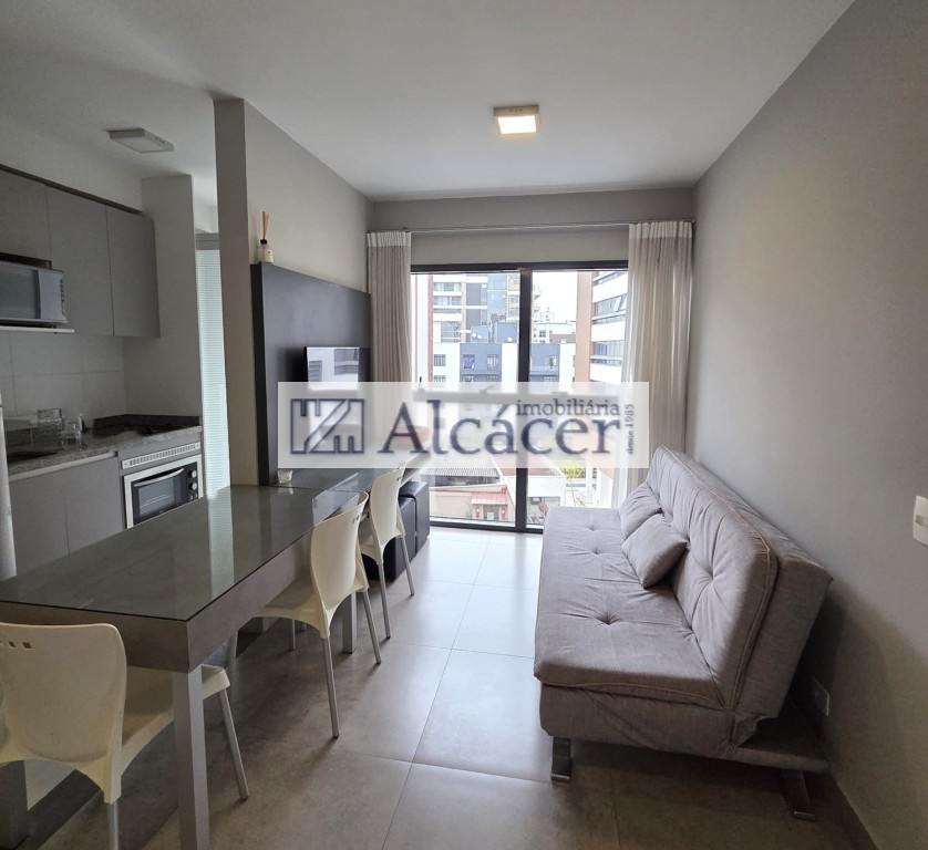 Apartamento para locacao no Juveve em Curitiba com 75m² por R$ 3.750,00