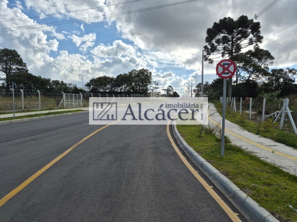 Terreno para venda no Costeira em Sao Jose dos Pinhais com 76.400m² por R$ 47.000.000,00