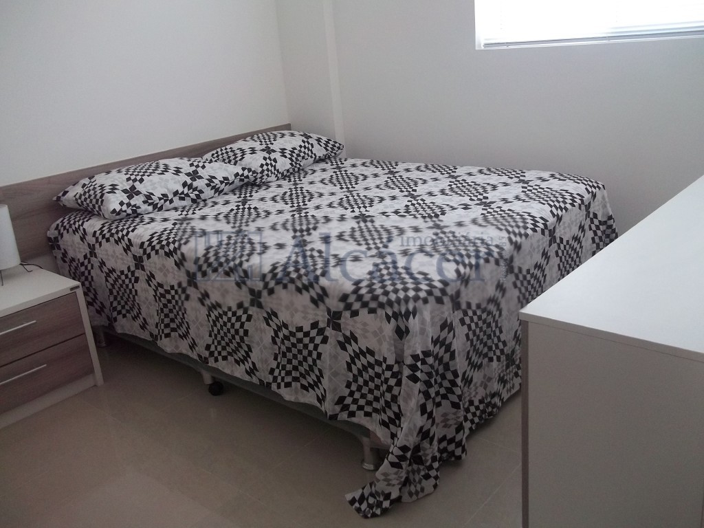 Apartamento para locacao no Alto da Gloria em Curitiba com 42m² por R$ 2.875,00