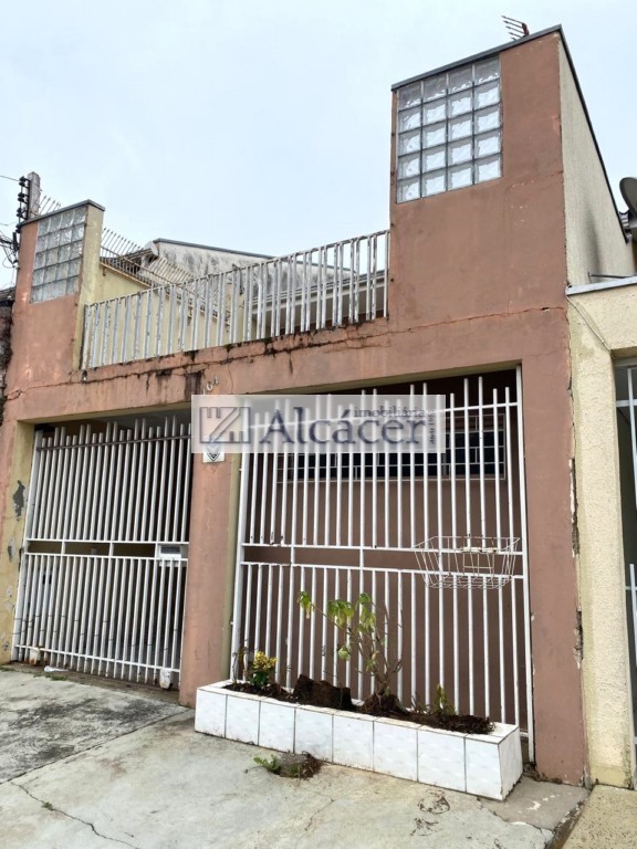 Casa à venda em Fazendinha, Curitiba — Portal Chave Fácil