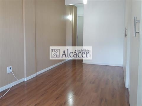 Apartamento para locacao no Centro em Curitiba com 97m² por R$ 2.625,00