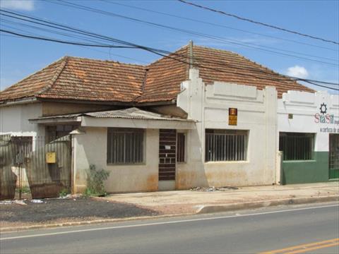 Casa Residencial para locacao no Centro em Ponta Grossa
