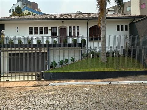 Casa Residencial para venda no Jardim Carvalho em Ponta Grossa