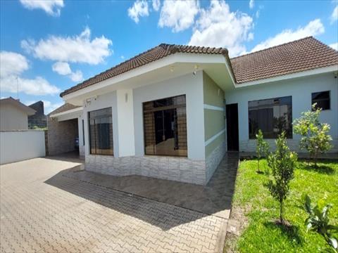 Casa Residencial para venda no Oficinas em Ponta Grossa